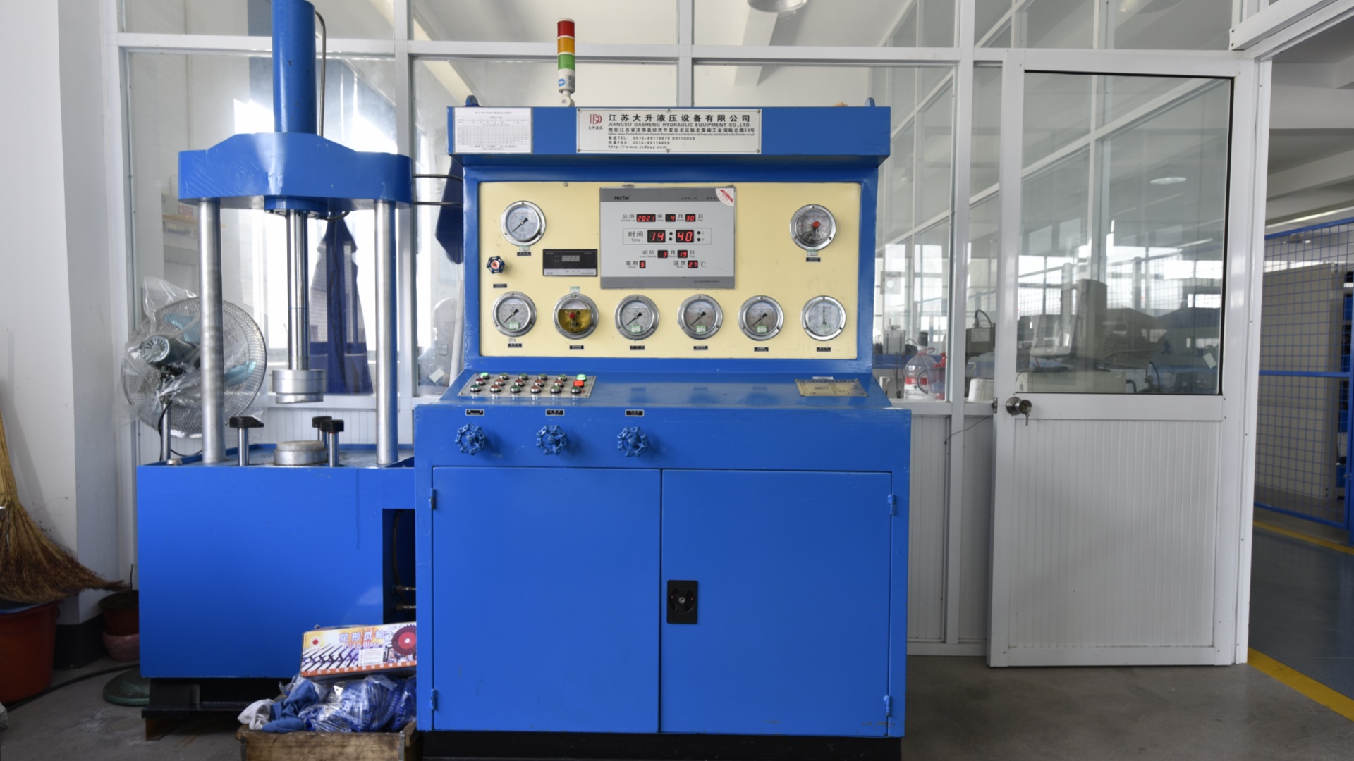 油壓試驗機